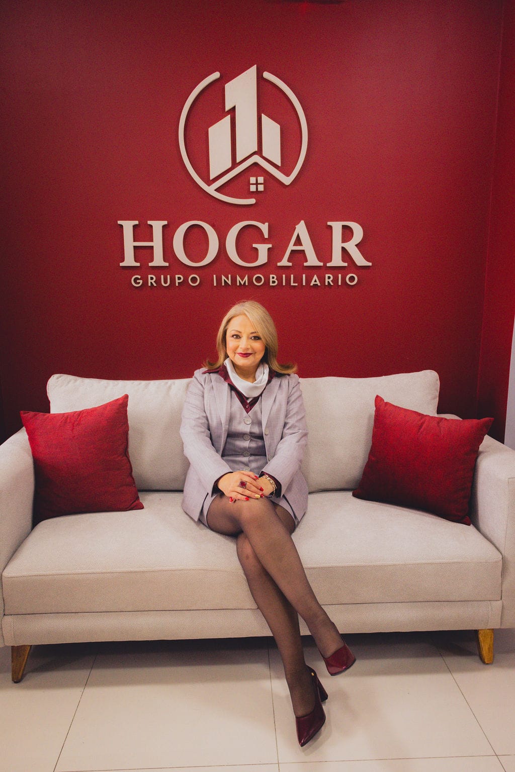 Veronica Arellano, asesora comercial de Hogar Grupo Inmobiliario